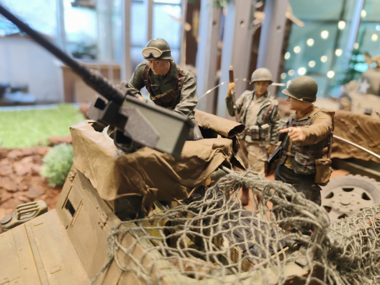 FOTOGALERIE: Výstava modelů vojenské techniky, Dům historie Přešticka