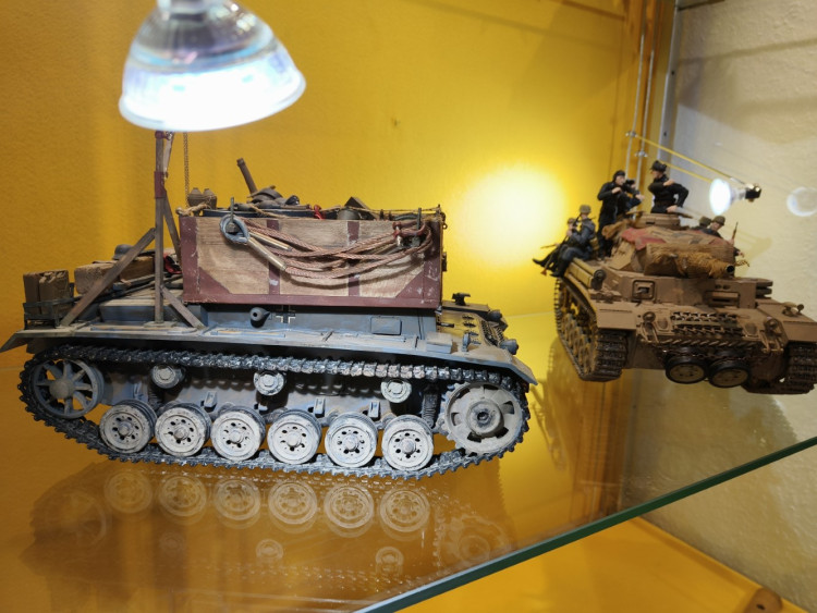 FOTOGALERIE: Výstava modelů vojenské techniky, Dům historie Přešticka