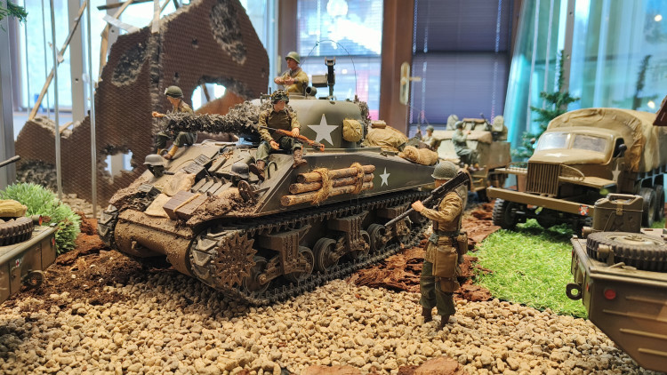 FOTOGALERIE: Výstava modelů vojenské techniky, Dům historie Přešticka