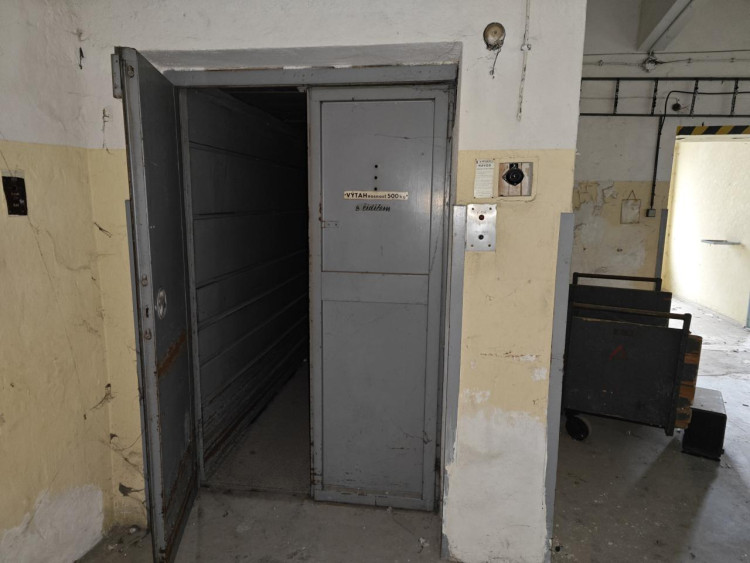 FOTOGALERIE: Objekt bývalé textilní továrny v Domažlicích