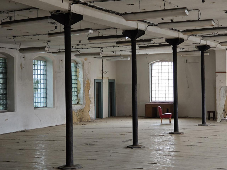 FOTOGALERIE: Objekt bývalé textilní továrny v Domažlicích