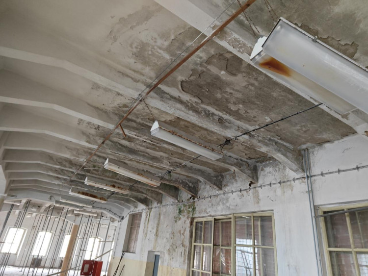 FOTOGALERIE: Objekt bývalé textilní továrny v Domažlicích