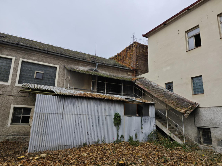 FOTOGALERIE: Objekt bývalé textilní továrny v Domažlicích