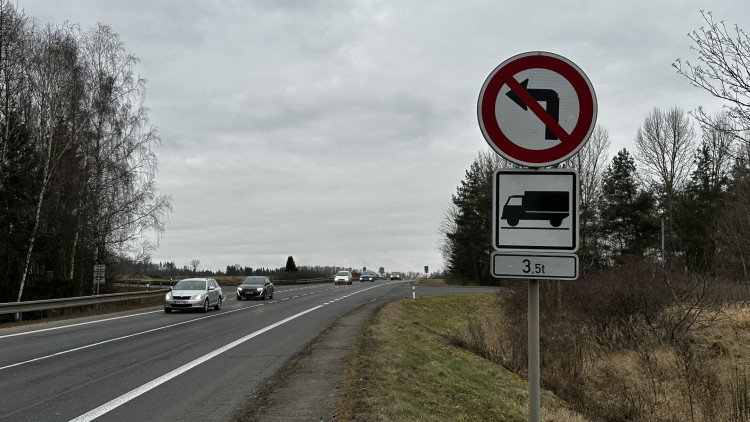 FOTOGALERIE: Křižovatka smrti v Seči u Blovic
