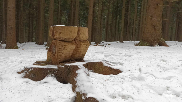 FOTOGALERIE: Krásné výhledy, tajemná rozhledna, borůvkové knedlíky
