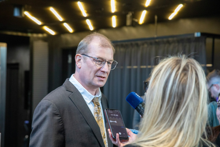 FOTOGALERIE: Když se zhasne. V Olomouci vzniká film podle úspěšné divadelní komedie