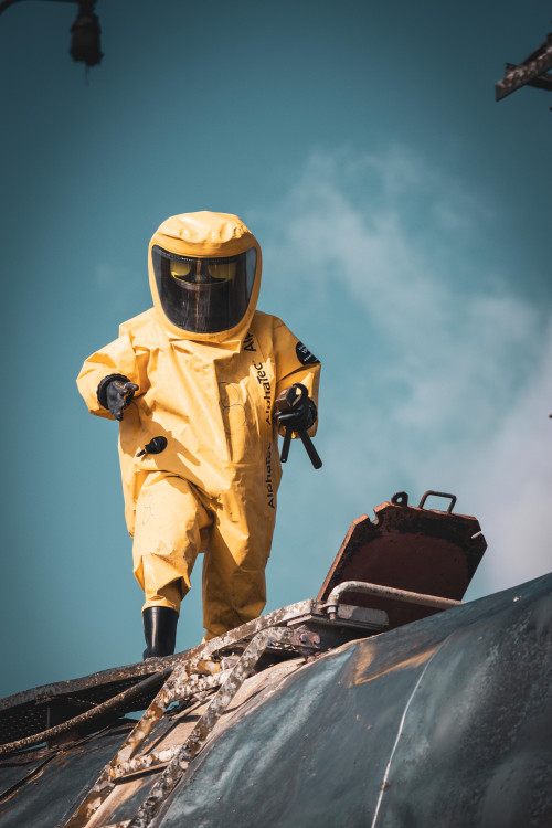 FOTOGALERIE: Požár železničních citeren likvidovali hasiči ve zvláštním stupni poplachu