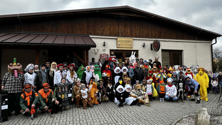 FOTOGALERIE: Masopust ve Skelné Huti 2025