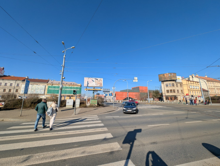 FOTOGALERIE: Vizuální smog v Plzni