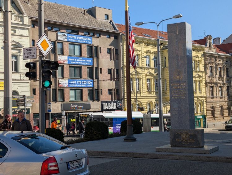 FOTOGALERIE: Vizuální smog v Plzni