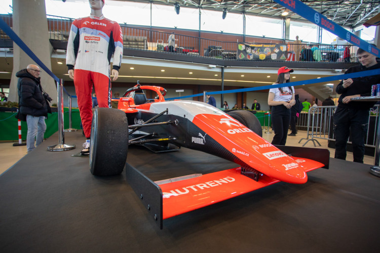 FOTOGALERIE: Výstava For Model v Olomouci odstartovala s novinkami i unikátními exponáty