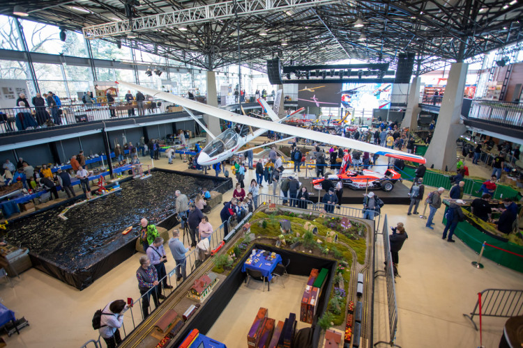 FOTOGALERIE: Výstava For Model v Olomouci odstartovala s novinkami i unikátními exponáty