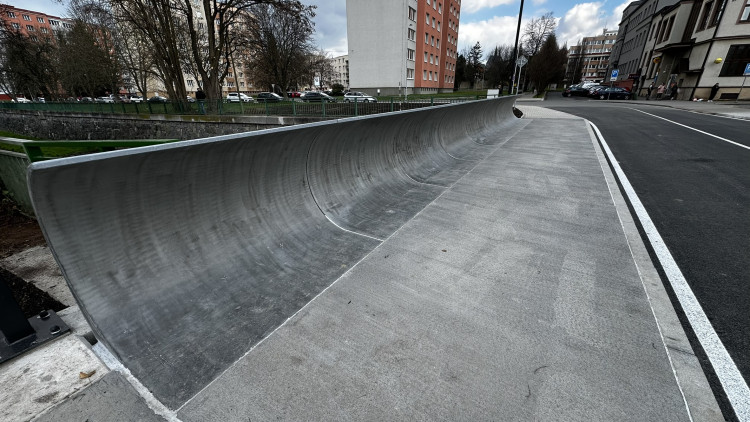 FOTOGALERIE: Nový most přes Drnový potok v Klatovech