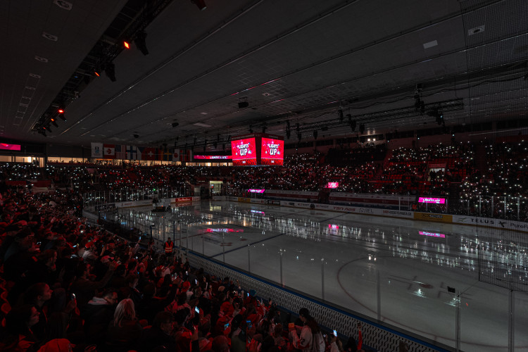 Hokejistky ve druhém utkání na domácím mistrovství podlehly favorizovaným USA