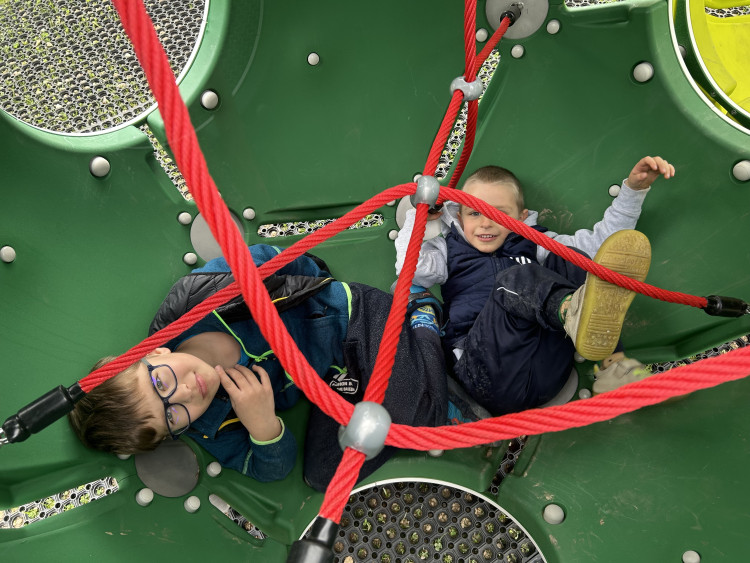 Otevření dětského hřiště v Dolní Cerekvi