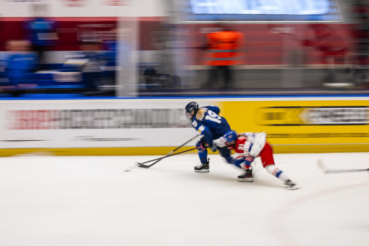 České hokejistky na domácím mistrovství podruhé prohrály, podlehly Finkám 2:4