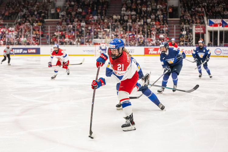 České hokejistky na domácím mistrovství podruhé prohrály, podlehly Finkám 2:4