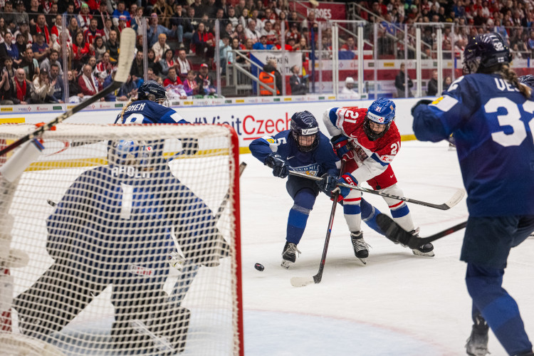 České hokejistky na domácím mistrovství podruhé prohrály, podlehly Finkám 2:4