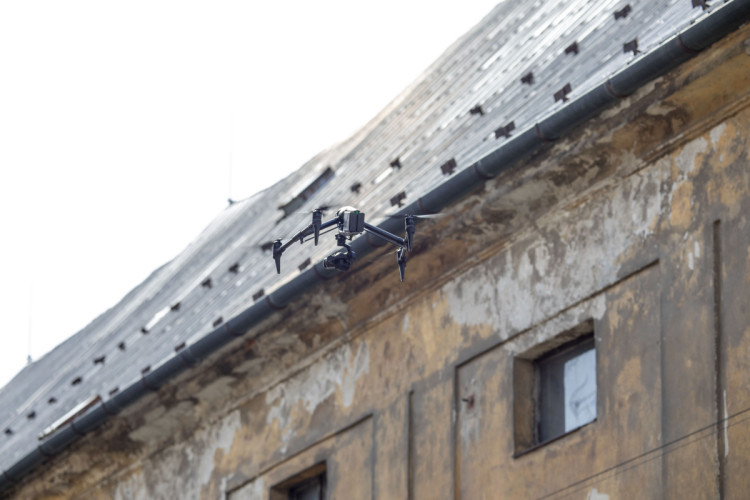 FOTOGALERIE: V centru Olomouce se natáčely kaskadérské scény filmu Když se zhasne