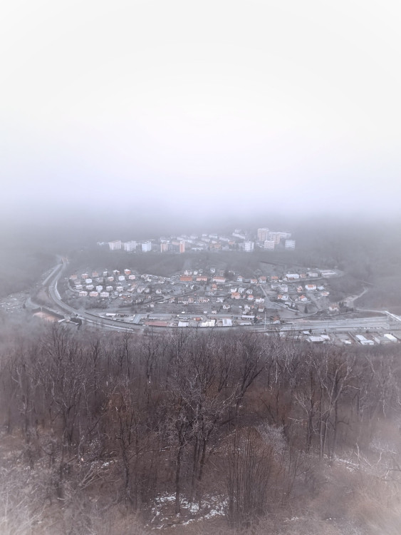 FOTOGALERIE: Adamov na Blanensku. Výhledy z rozhledny, několik jeskyní, historie železářství