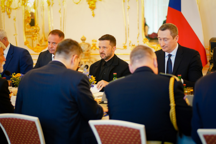 FOTOGALERIE: Prezident Pavel přijal na Hradě Zelenského
