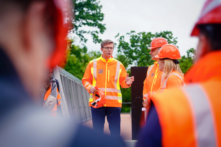 FOTOGALERIE: Trať mezi Bubny a Výstavištěm zprovozní za tři měsíce, nádraží dokončují
