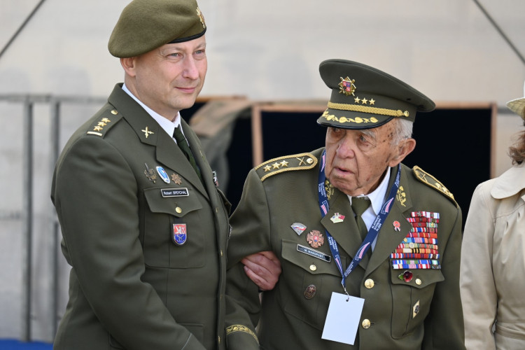 Pietní akt za účasti prezidenta ČR Petra Pavla a belgického krále Philippa