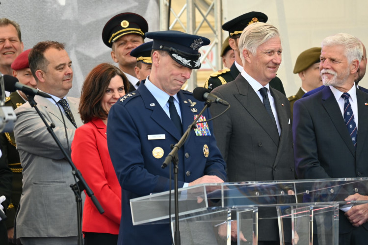 Pietní akt za účasti prezidenta ČR Petra Pavla a belgického krále Philippa