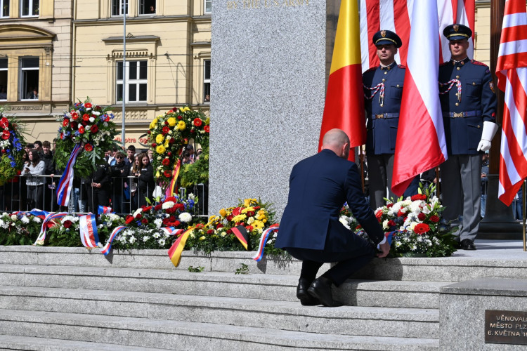 Pietní akt za účasti prezidenta ČR Petra Pavla a belgického krále Philippa