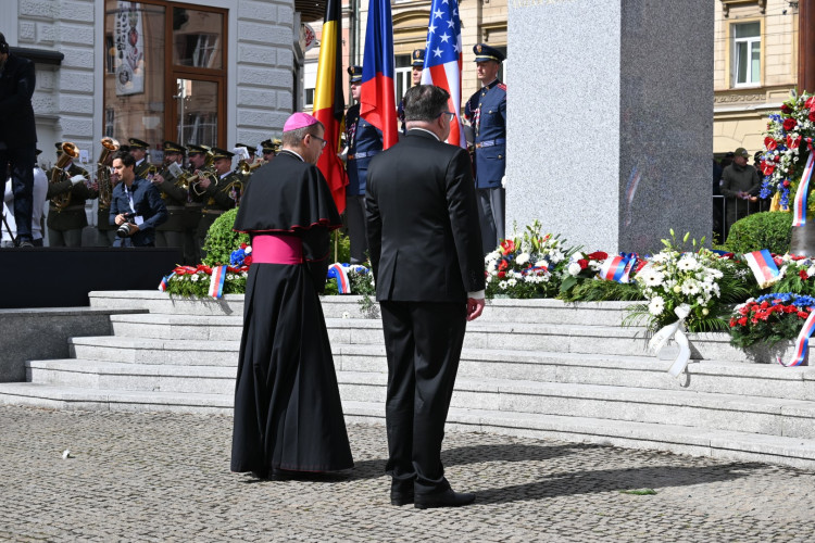 Pietní akt za účasti prezidenta ČR Petra Pavla a belgického krále Philippa