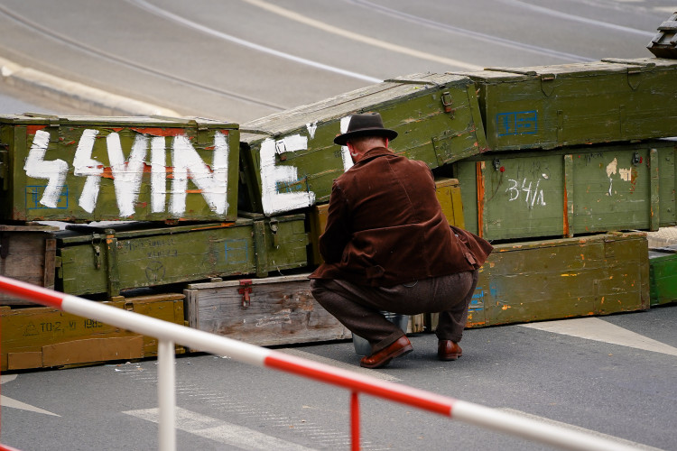 FOTOGALERIE: Tanky i plamenomety. Do ulic Prahy se v rekonstrukci vrátily boje z konce války