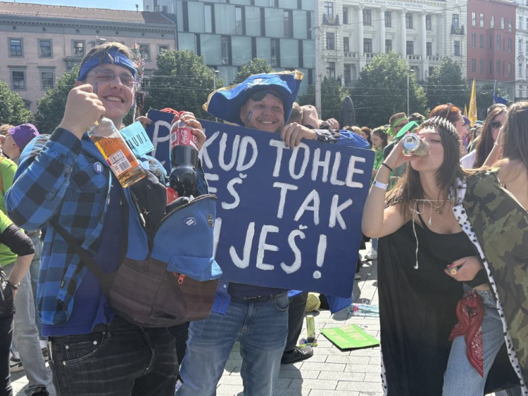 FOTOGALERIE: Studenti roztančili centrum Brna. Tradiční Majáles oslavili ve velkém stylu