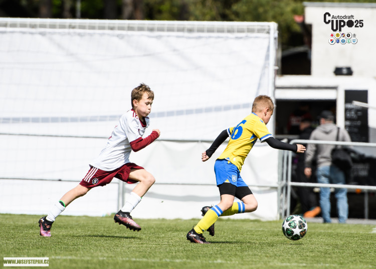 Skandování, góly a silné emoce. Malí fotbalisté si letošní Autodraft Cup užili