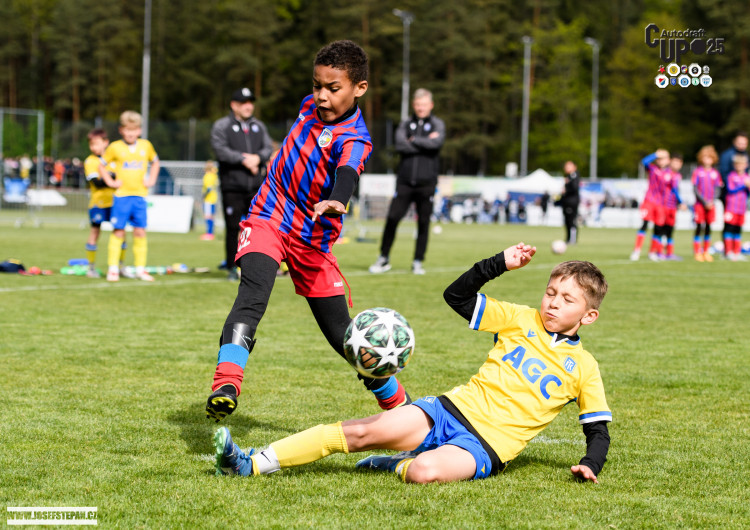 Skandování, góly a silné emoce. Malí fotbalisté si letošní Autodraft Cup užili