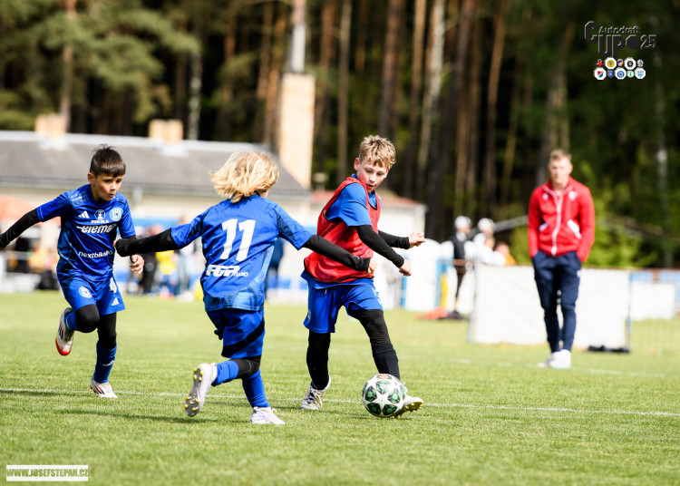 Skandování, góly a silné emoce. Malí fotbalisté si letošní Autodraft Cup užili
