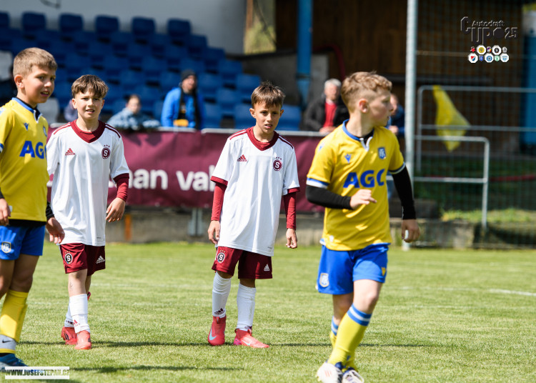 Skandování, góly a silné emoce. Malí fotbalisté si letošní Autodraft Cup užili