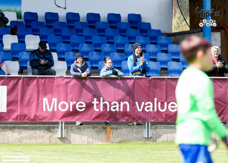 Skandování, góly a silné emoce. Malí fotbalisté si letošní Autodraft Cup užili