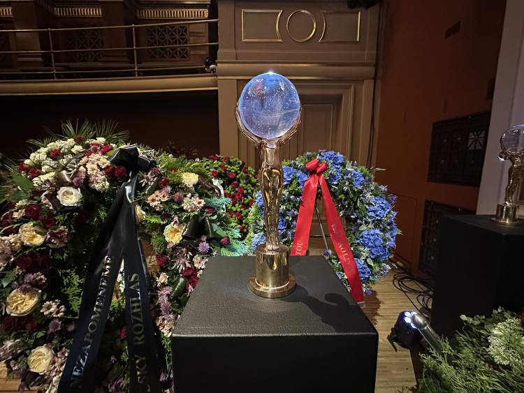 FOTOGALERIE: Na poslední rozloučení s Bartoškou se v Rudolfinu stála fronta