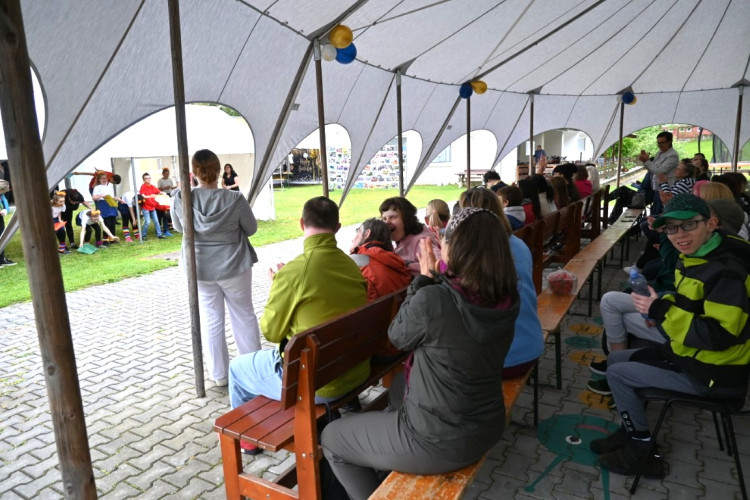 Nováček pomáhá lidem se zdravotním postižením už 25 let