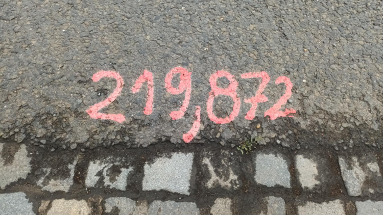 FOTOGALERIE: Stavba kritizovaného parkovacího domu v Prostějově vyvolala uzavírky