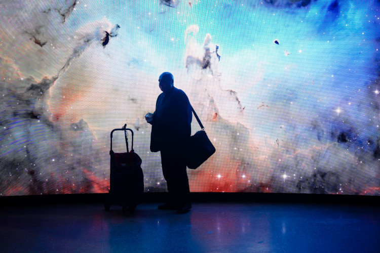 FOTOGALERIE: Pražské planetárium má novou kopuli. Filmy o vesmíru lidé uvidí v 3D iluzi