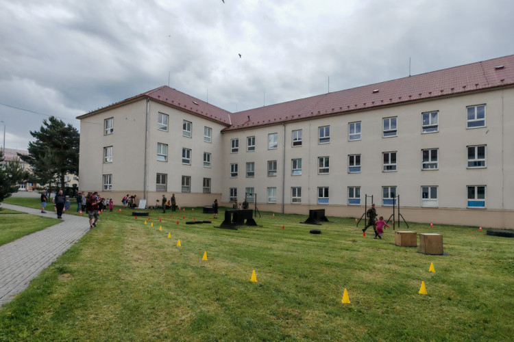 FOTOGALERIE: Den otevřených dveří v armádním areálu v Přáslavicích nabídl akční i statické ukázky