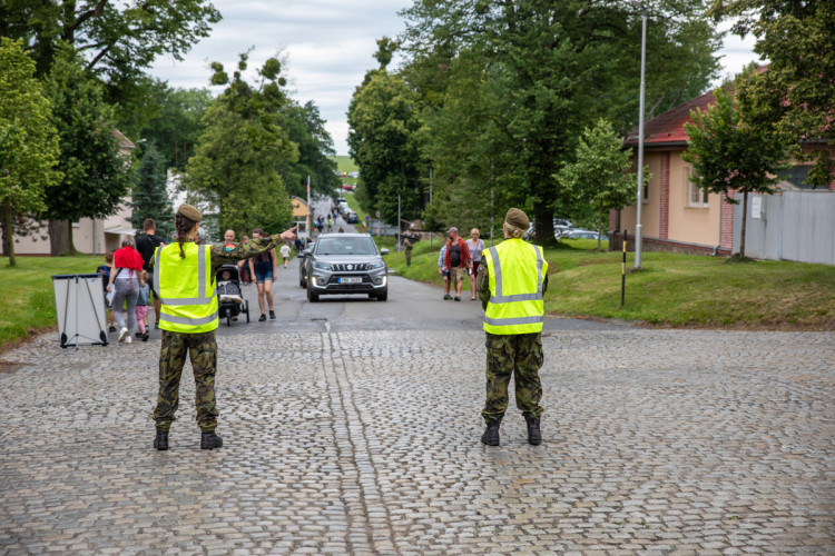 FOTOGALERIE: Den otevřených dveří v armádním areálu v Přáslavicích nabídl akční i statické ukázky