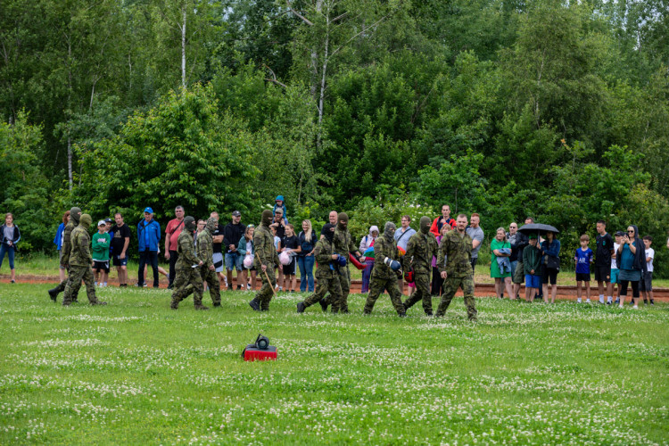 FOTOGALERIE: Den otevřených dveří v armádním areálu v Přáslavicích nabídl akční i statické ukázky