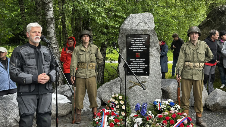 Prezident Petr Pavel na Šumavě