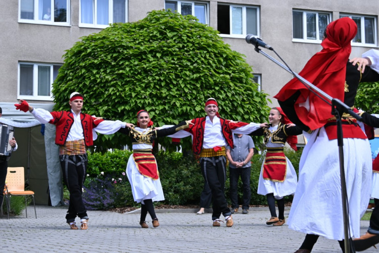 Česká klasika i exotické rytmy, takové byly Zahradní slavnosti ve Čtyřlístku