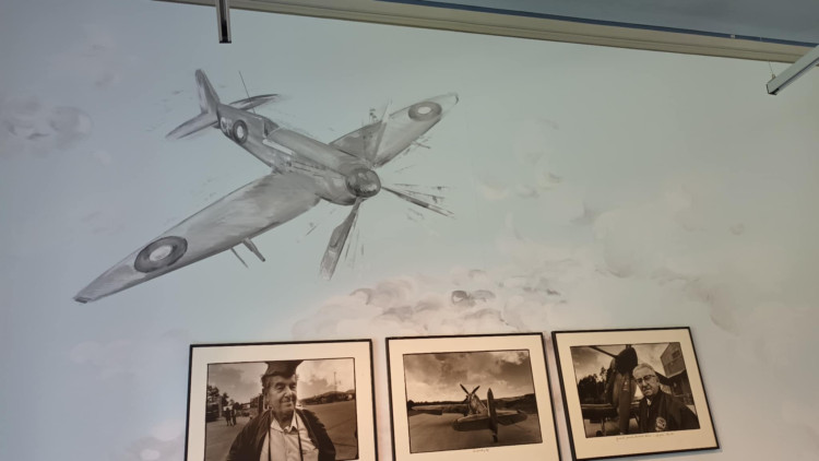 FOTOGALERIE: Zámek v Čechách pod Kosířem otevřel obnovenou expozici Zdeňka a Jana