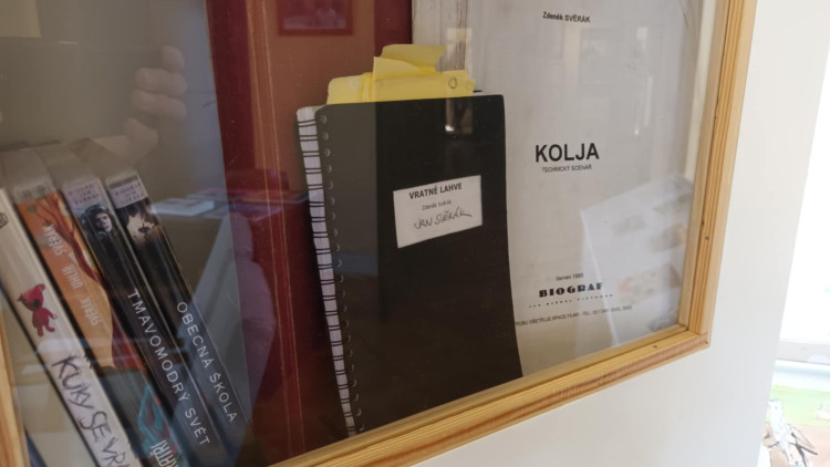 FOTOGALERIE: Zámek v Čechách pod Kosířem otevřel obnovenou expozici Zdeňka a Jana