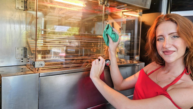 Legendární gril žije dál v Kempu Keramika