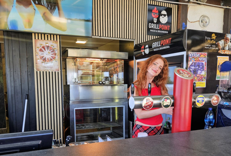 Legendární gril žije dál v Kempu Keramika